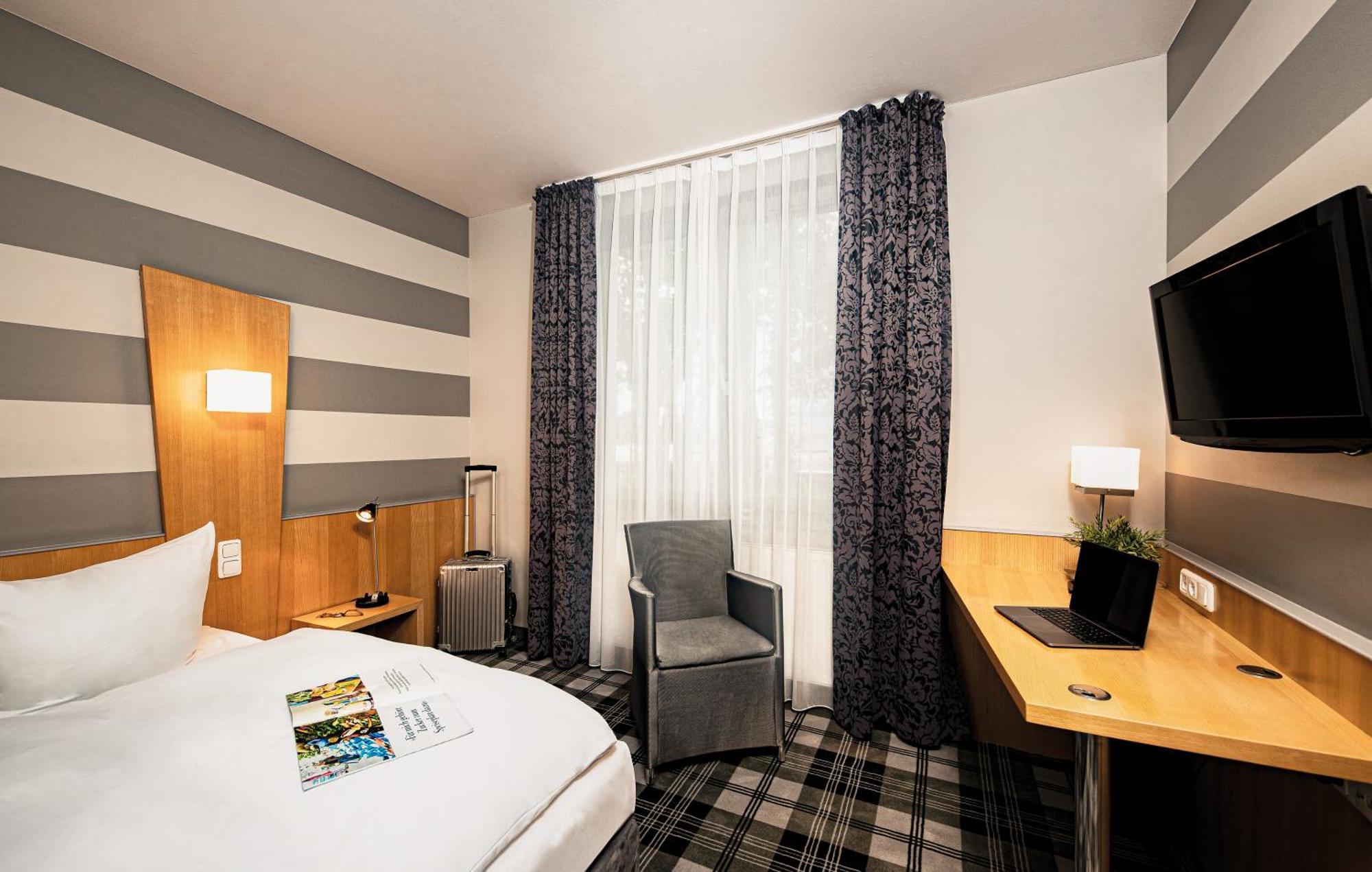 Median Hotel Hannover Lehrte Eksteriør billede